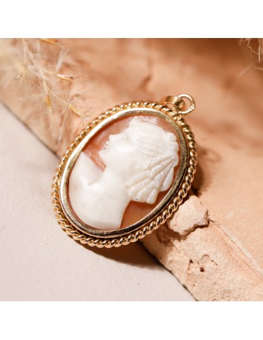 Pendentif vintage camée coquille femme meilleur choix