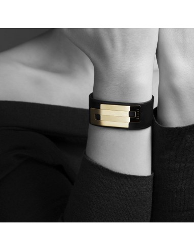 Bracelet manchette cuir femme | EMBRACE 26 sur le site 